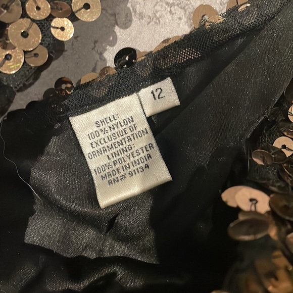 Bronze sequins mini dress 3/4 length sleeves - Picture 2 of 2